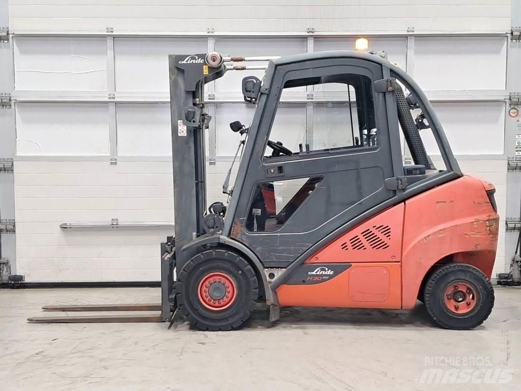 Linde H30D-02 Tehnika ar dīzeļa dzinēju
