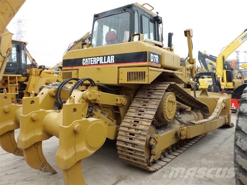CAT D 7 R Kāpurķēžu buldozeri