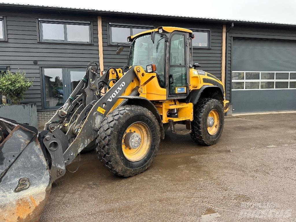 Volvo L45G Iekrāvēji uz riteņiem