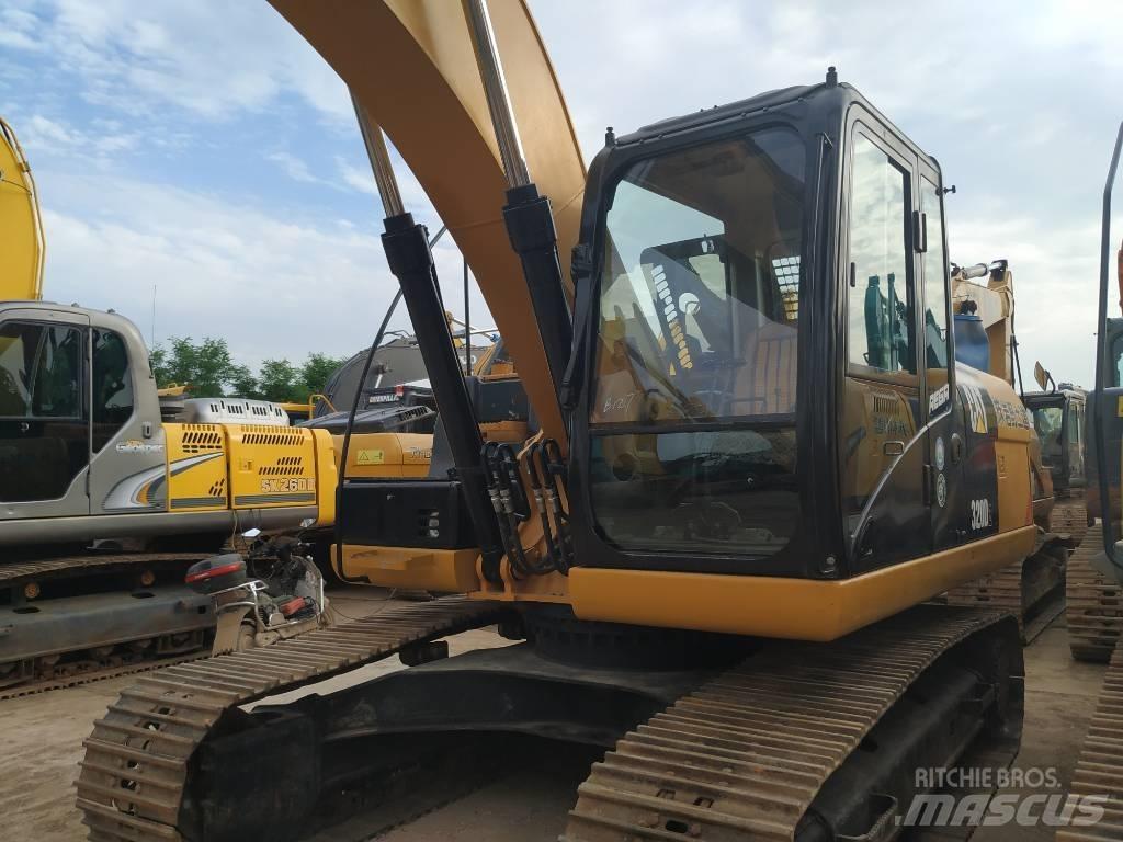 CAT 320 D Kāpurķēžu ekskavatori