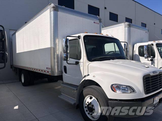 Freightliner M2 Furgons