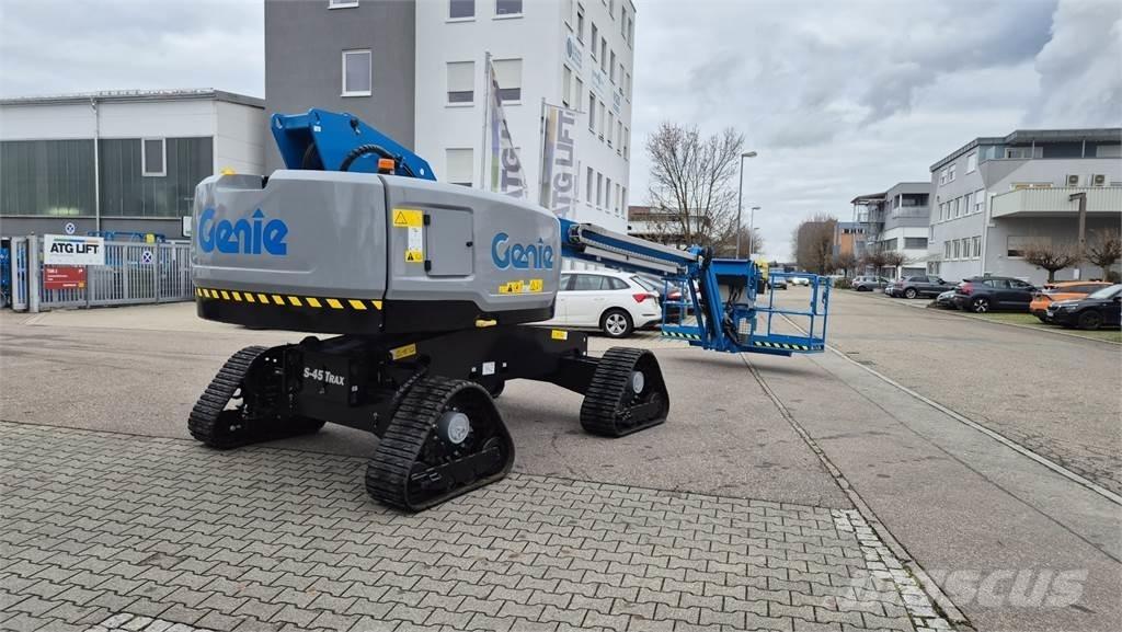 Genie S-45 TraX Strēles pacēlāji