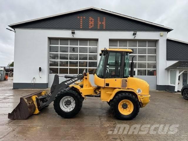 Volvo L 35 B Iekrāvēji uz riteņiem