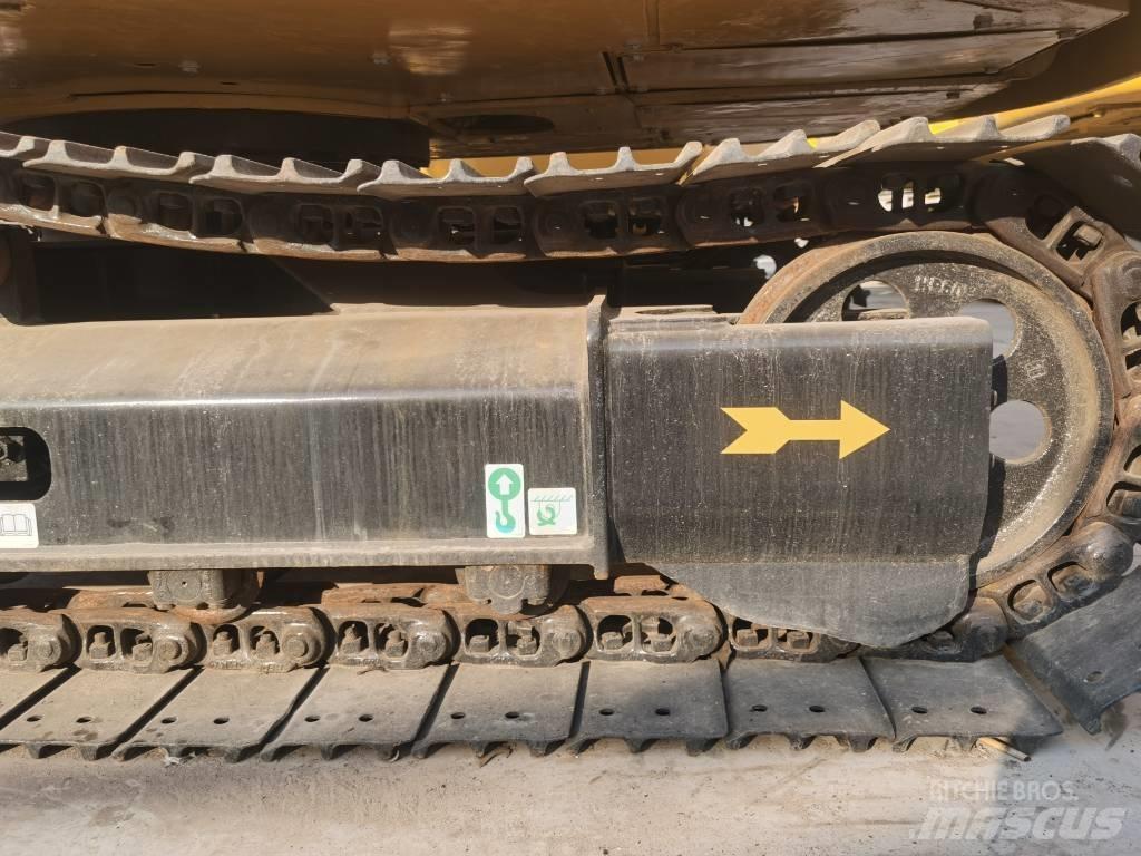 CAT 307E Kāpurķēžu ekskavatori