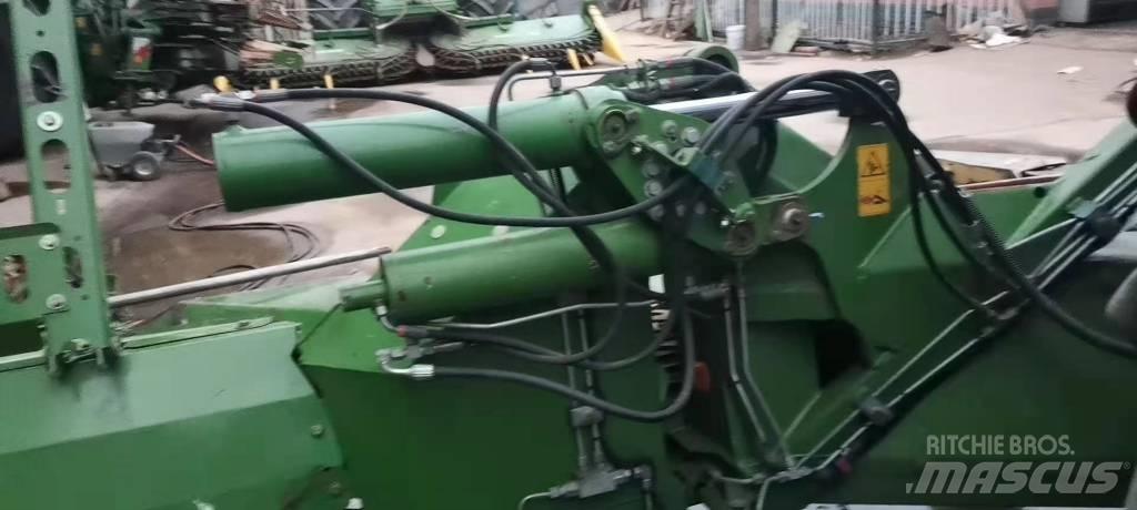 Krone Big X 1100 Lopbarības novācēji