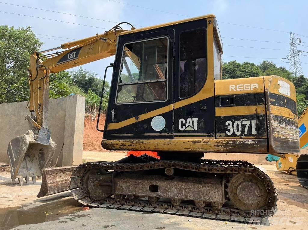 CAT 307 Kāpurķēžu ekskavatori