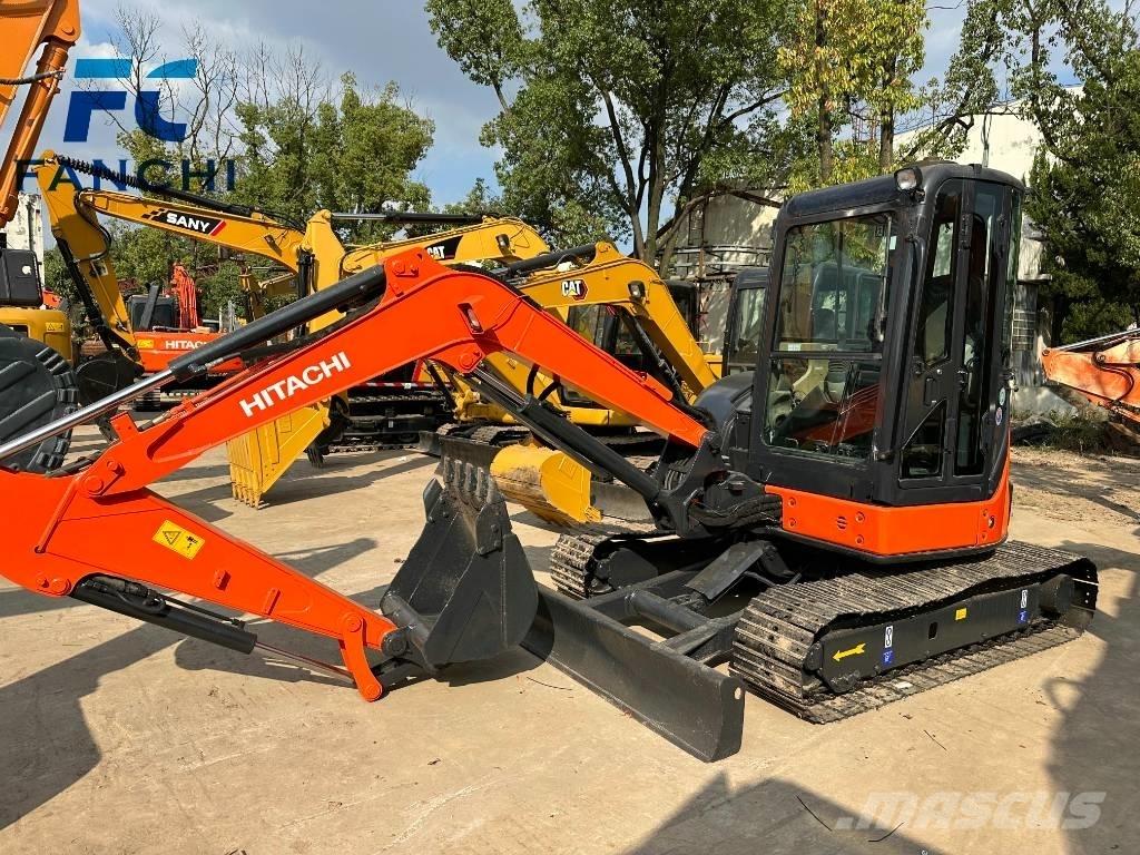 Hitachi ZX 50 U-2 Kāpurķēžu ekskavatori