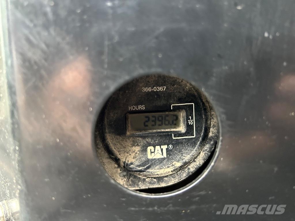 CAT 303.5 E CR Mini ekskavatori < 7 t