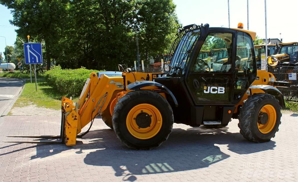 JCB 531-70 Teleskopiskie manipulatori