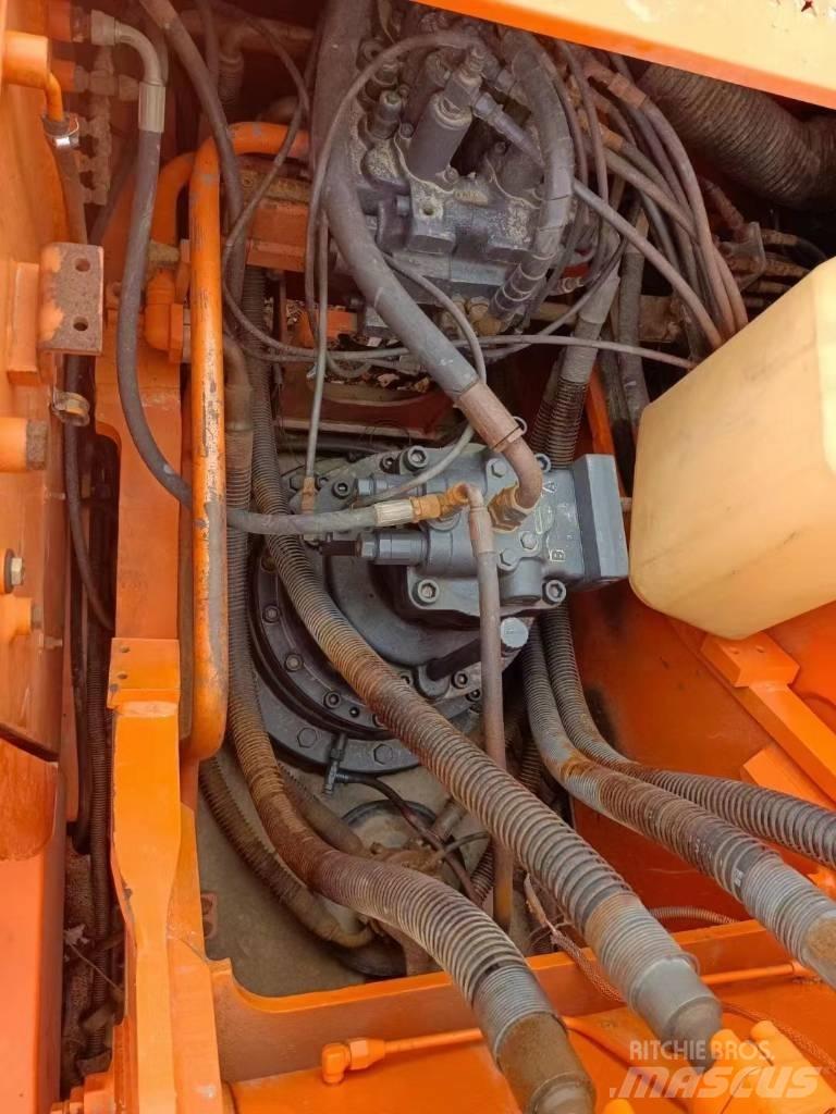Doosan DX 225LC-9C Kāpurķēžu ekskavatori