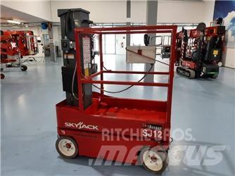 SkyJack SJ 12 Vertikālie pacēlāji