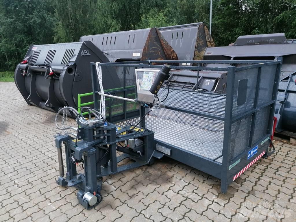 Merlo P40.17CS TOP Teleskopiskie manipulatori