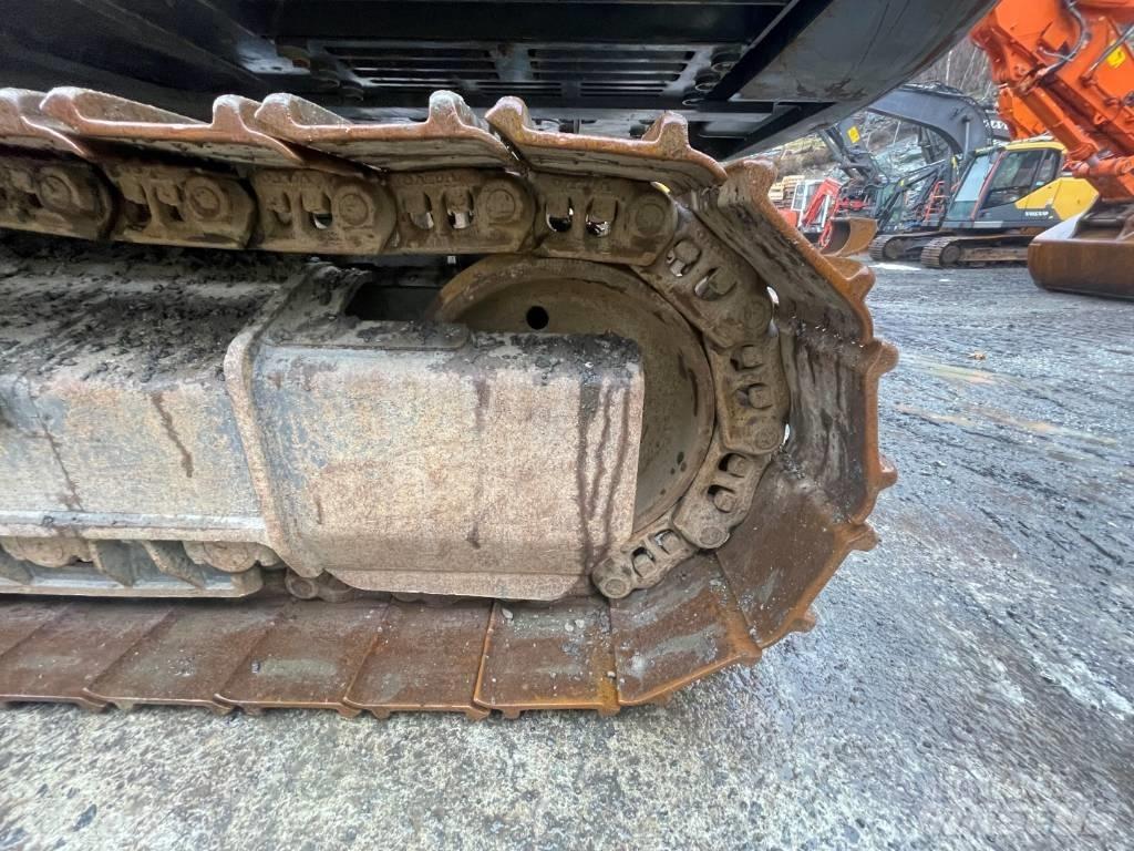 Volvo EC 220 EL Kāpurķēžu ekskavatori