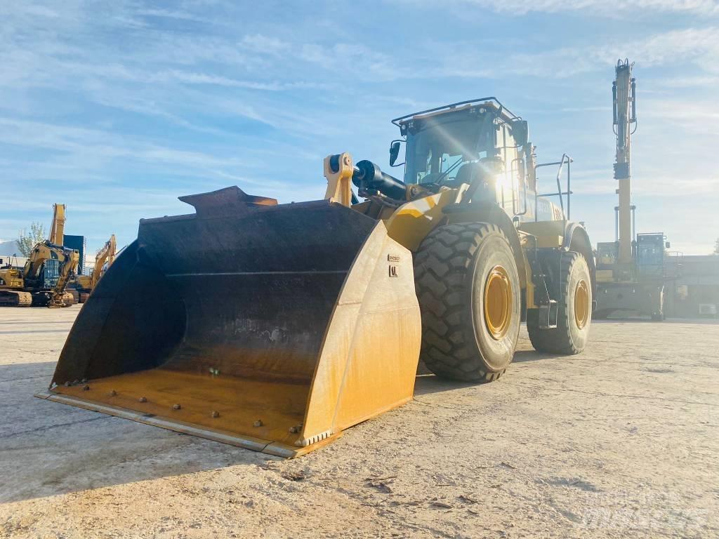 CAT 972mxe Iekrāvēji uz riteņiem