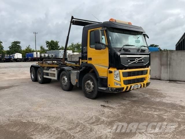 Volvo FM 380 Treileri ar āķi