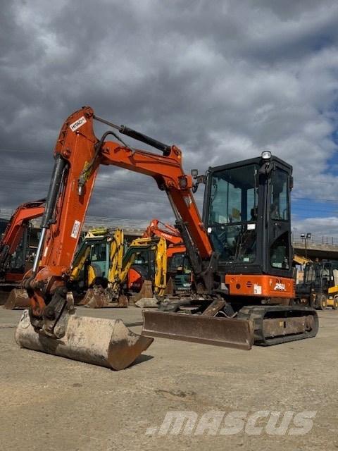 Hitachi ZX 26 U-6 CR Mini ekskavatori < 7 t