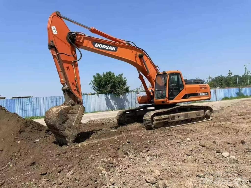 Doosan DH 370 LC-9 Kāpurķēžu ekskavatori