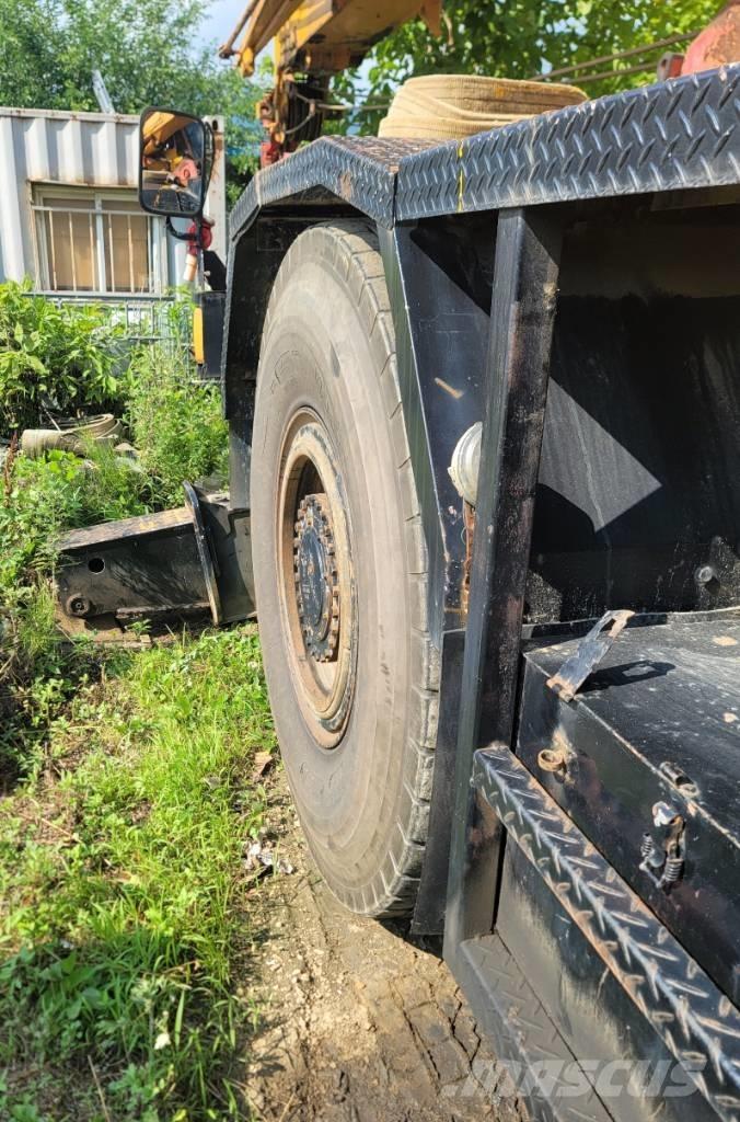 Tadano TR 250 M-5 Celtņi nelīdzenām virsmām