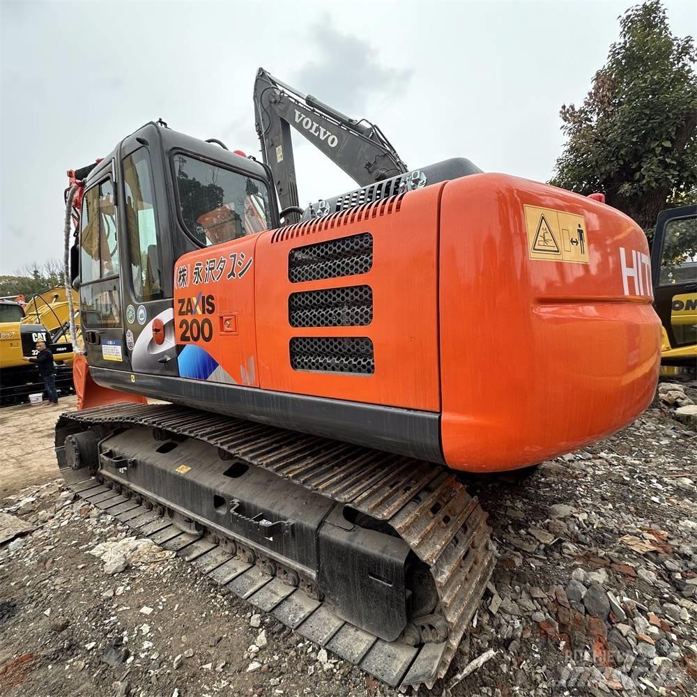 Hitachi ZX 200-3 G Kāpurķēžu ekskavatori