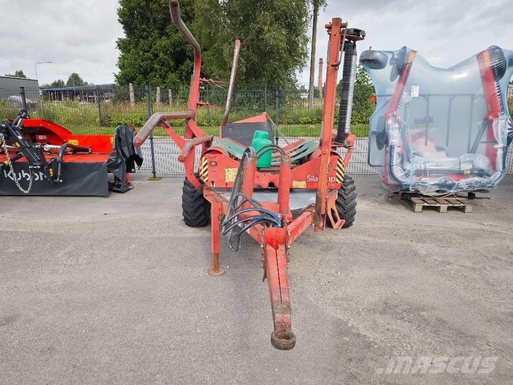 Kverneland UN 7517 Rituļu ietinēji
