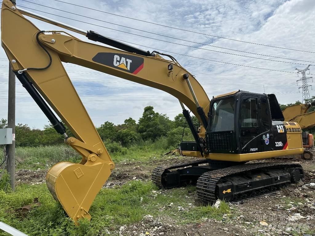 CAT 320 D Kāpurķēžu ekskavatori