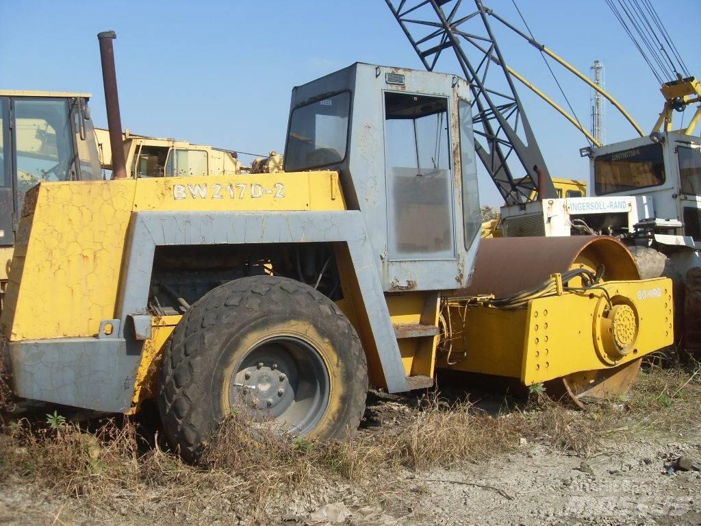 Bomag 217D Vienvalča grunts veltņi