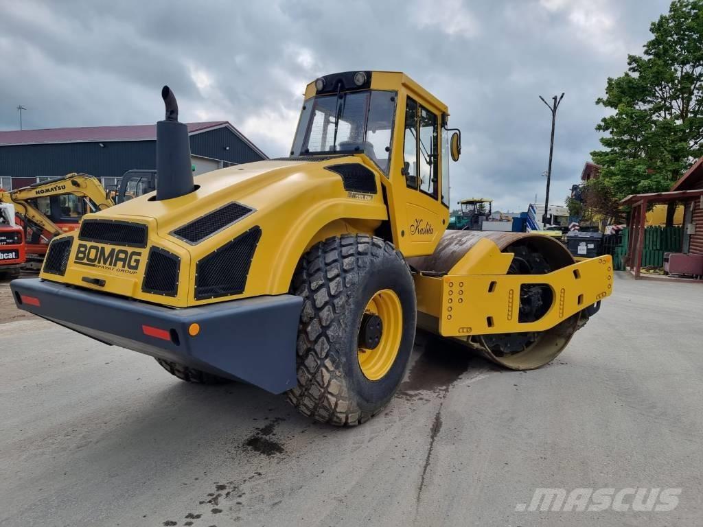 Bomag BW 213 D H-4 Vienvalča grunts veltņi