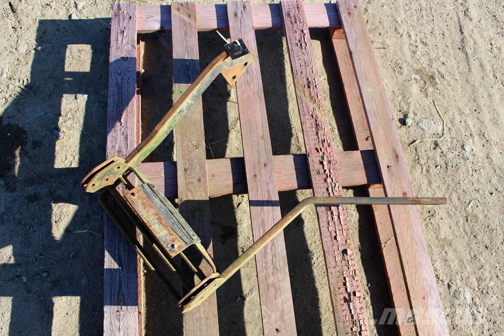  Fotsteg Šasija un piekare