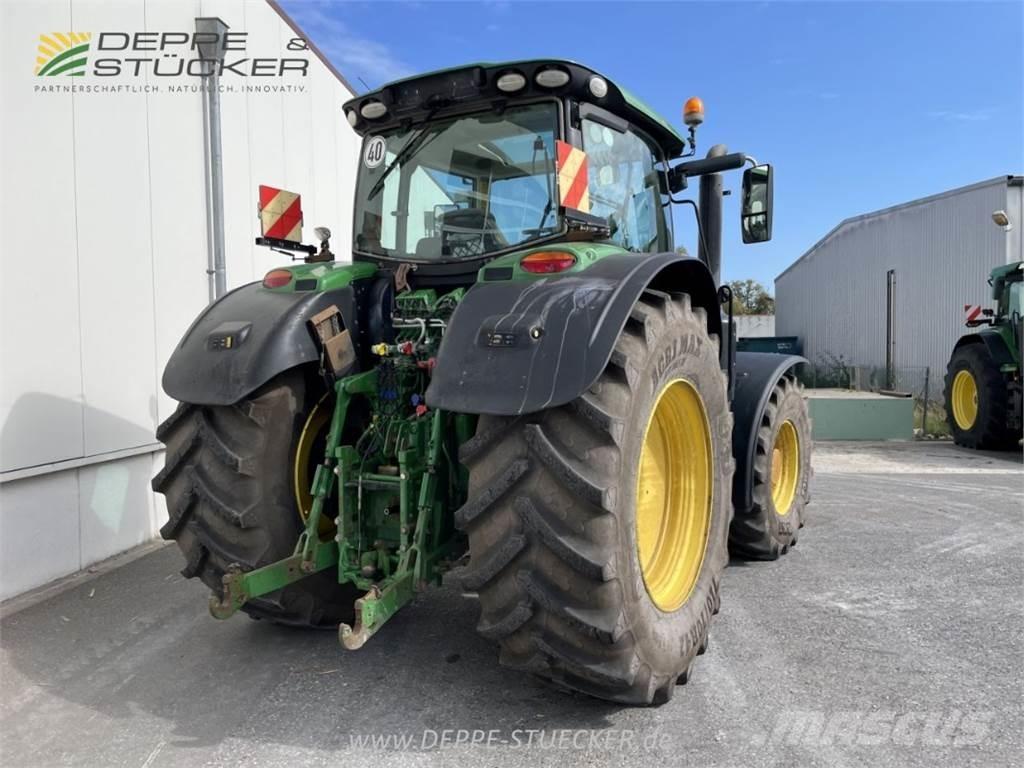 John Deere 6175R Traktori