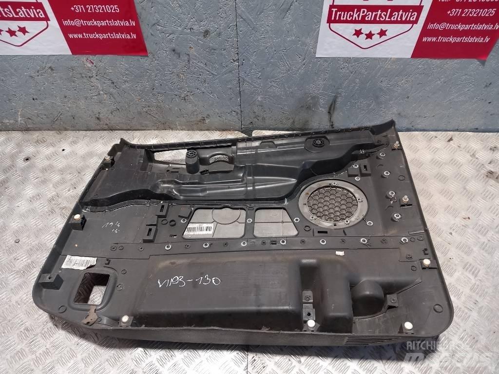 Volvo FH 12    20584944 Kabīnes un interjers