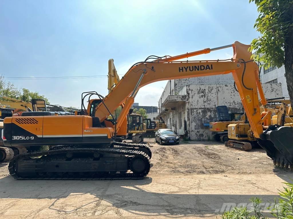 Hyundai R305-9 Kāpurķēžu ekskavatori