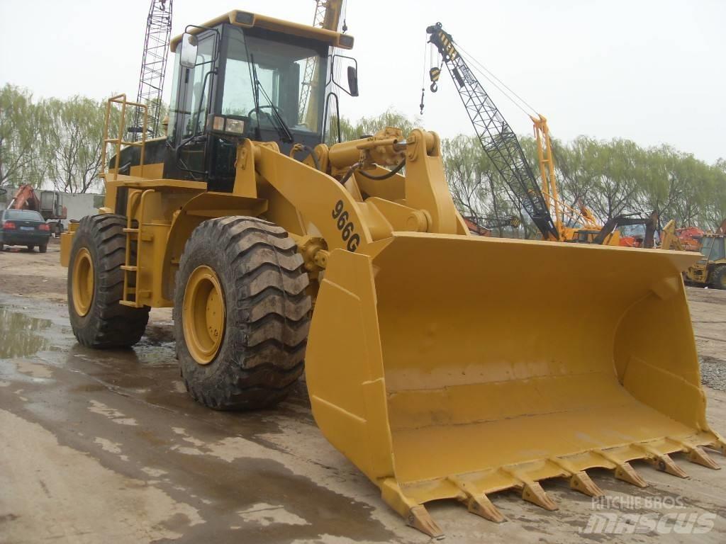 CAT 966G Iekrāvēji uz riteņiem