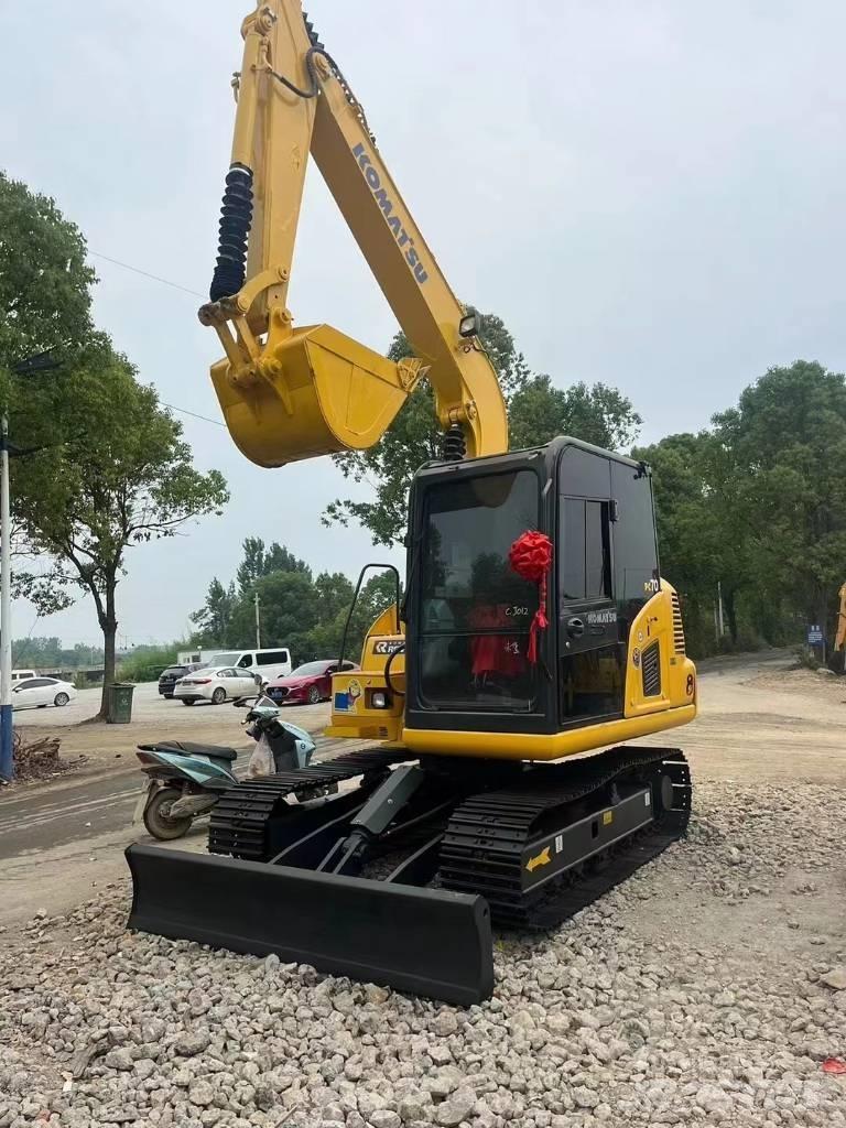 Komatsu PC70-8 Kāpurķēžu ekskavatori