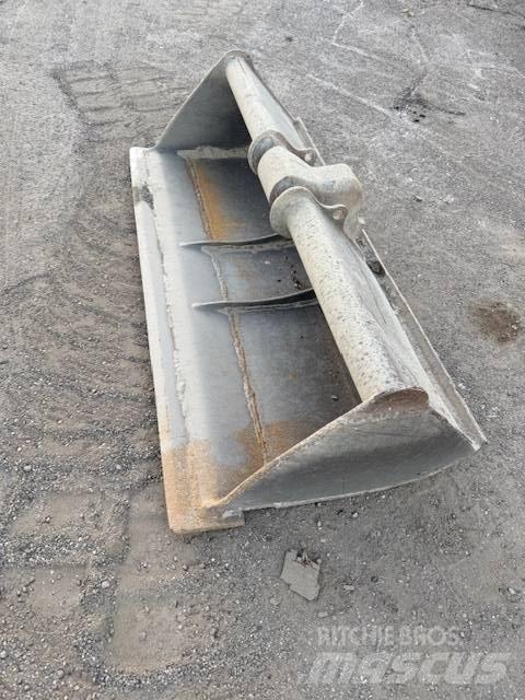 Yanmar SV 100-1 Vidēja lieluma ekskavatori 7 t - 12 t