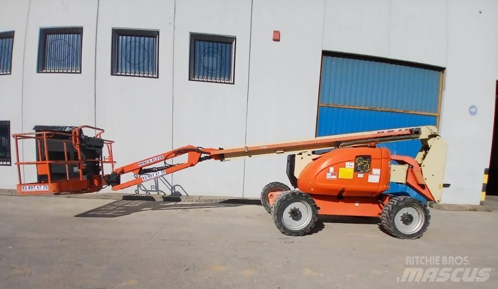 JLG 600 AJ Strēles pacēlāji