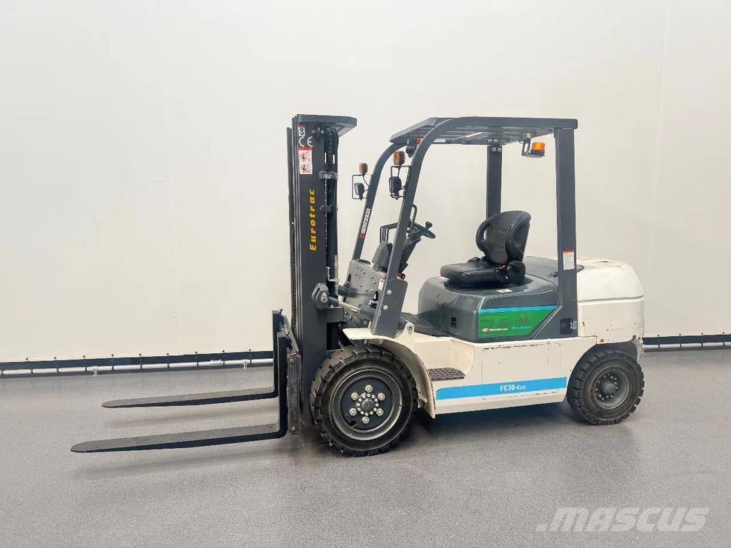 Eurotrac FB30 Elektriskie iekrāvēji