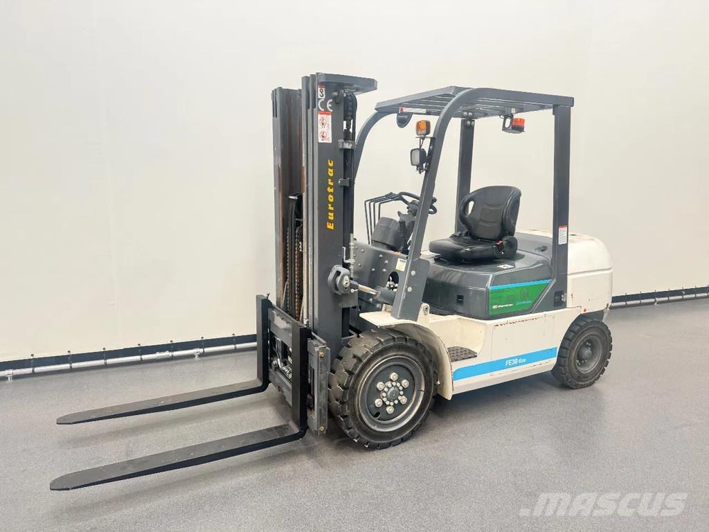 Eurotrac FB30 Elektriskie iekrāvēji