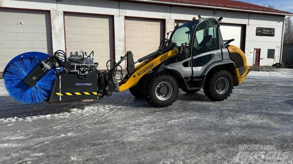 Kramer 380 Iekrāvēji uz riteņiem