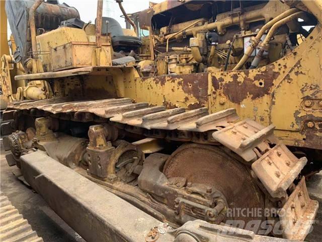 CAT D 8 K Kāpurķēžu buldozeri