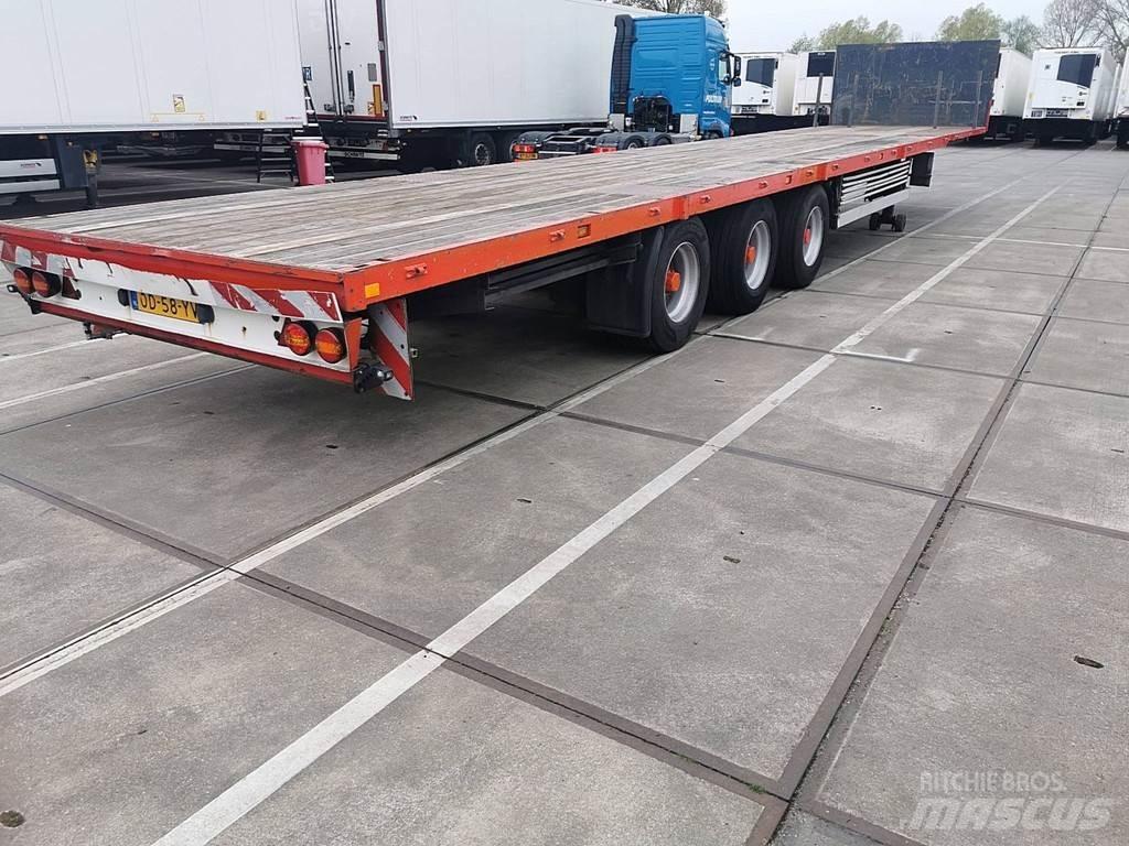Van Hool O4/DA Tents treileri