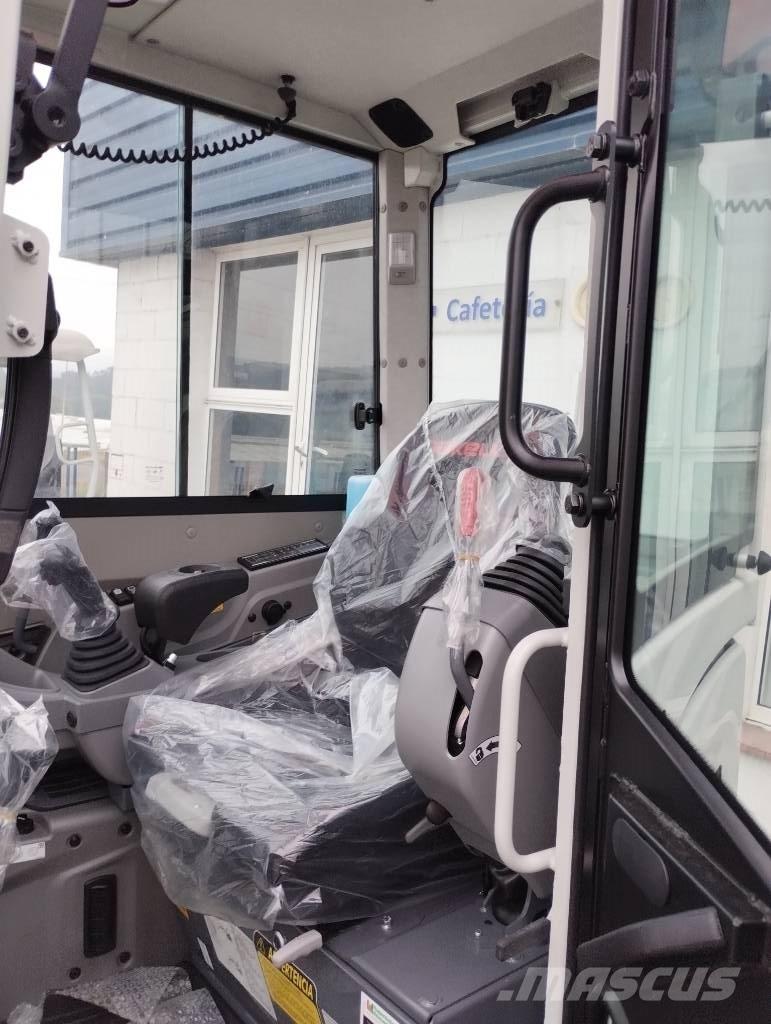 Takeuchi TB 325 R Mini ekskavatori < 7 t