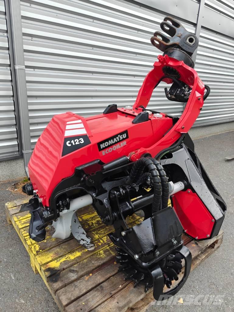 Komatsu C 123 Hārvesteru kausi