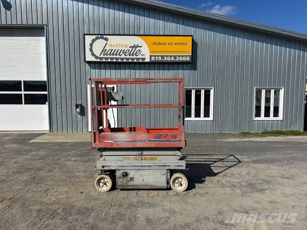SkyJack SJ III 3015 Šķerveida pacēlāji