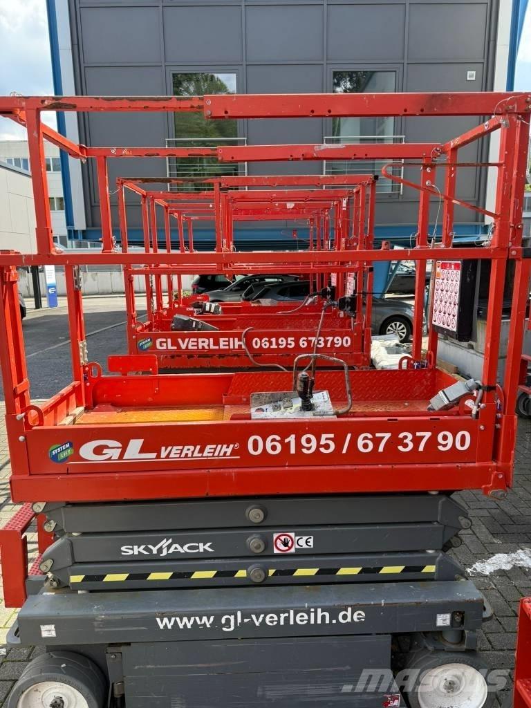 SkyJack SJ 3219 Šķerveida pacēlāji