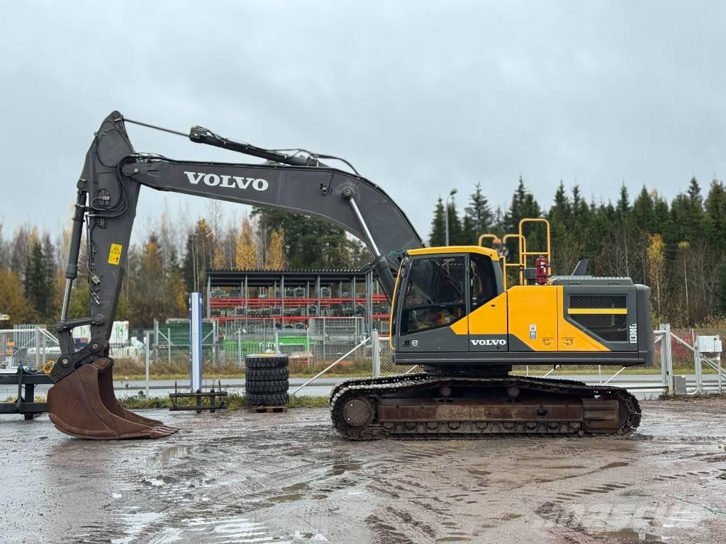 Volvo EC 300 E Kāpurķēžu ekskavatori