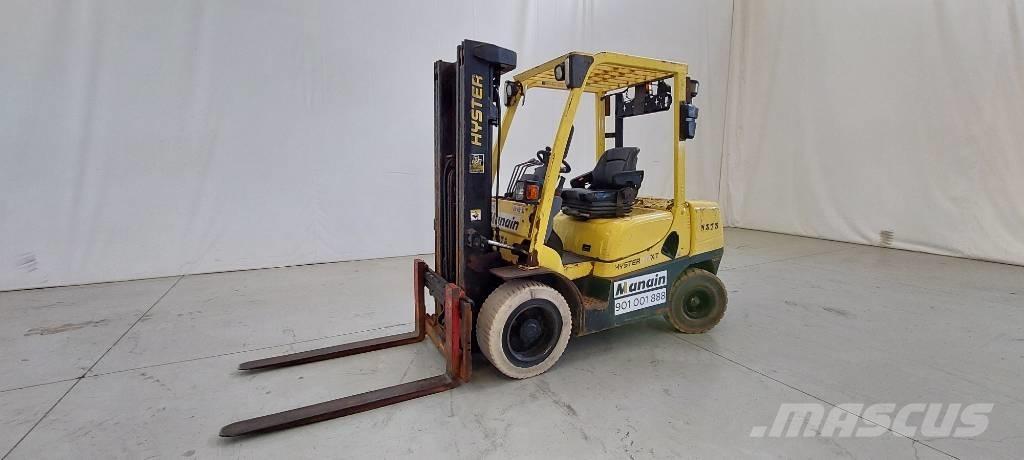 Hyster H 30 XT Tehnika ar dīzeļa dzinēju