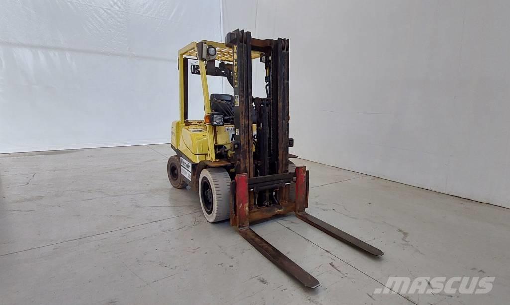 Hyster H 30 XT Tehnika ar dīzeļa dzinēju