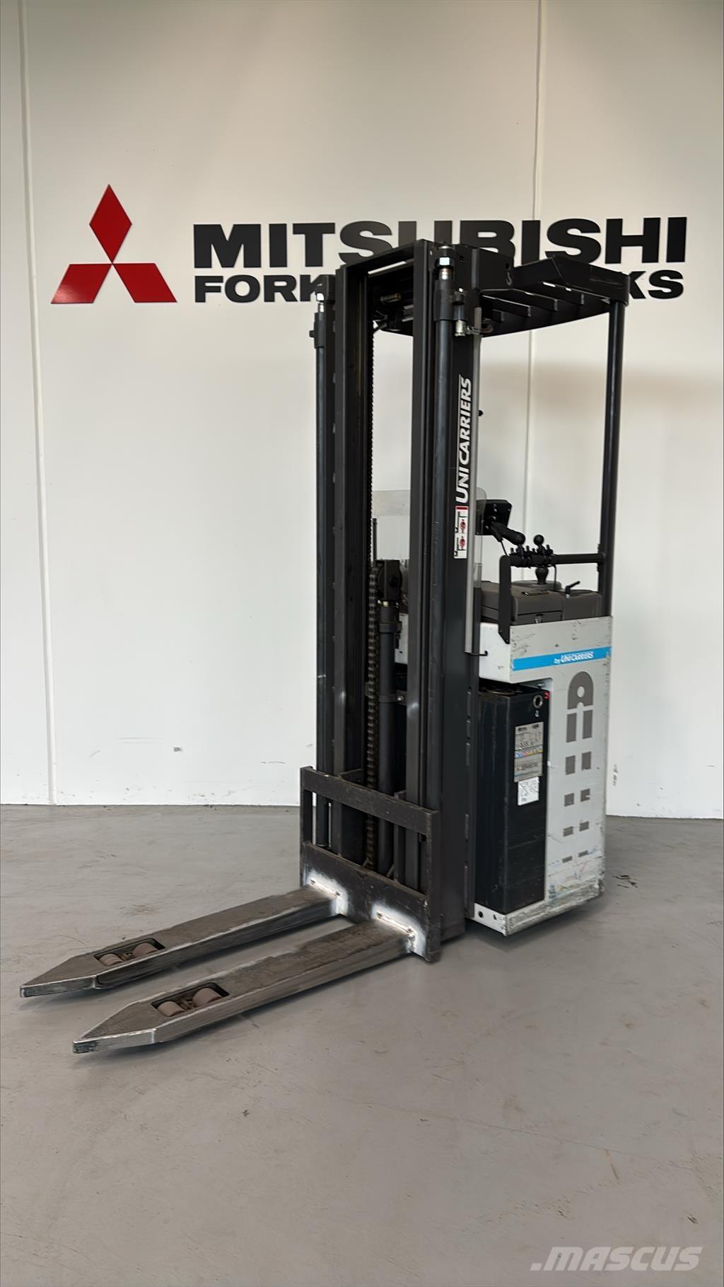 Atlet A160 Pašgājēji krautnētāji