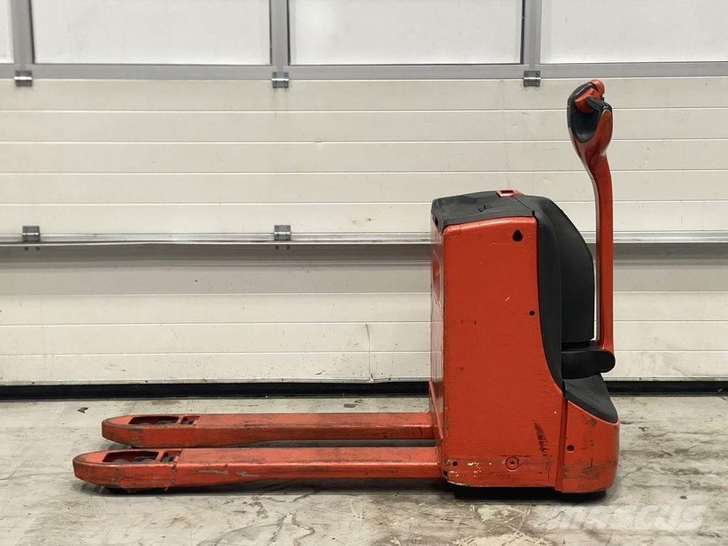 Linde T16 Zemie palešu pacēlāji