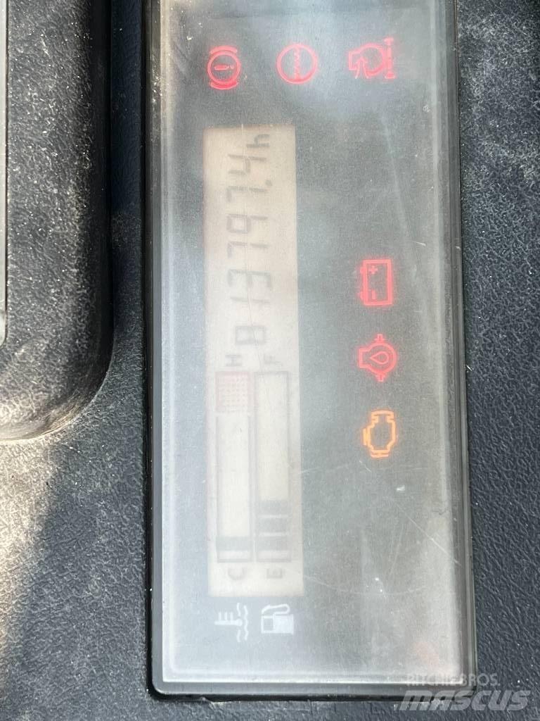 Toyota 52-8 FDF 30 Tehnika ar dīzeļa dzinēju